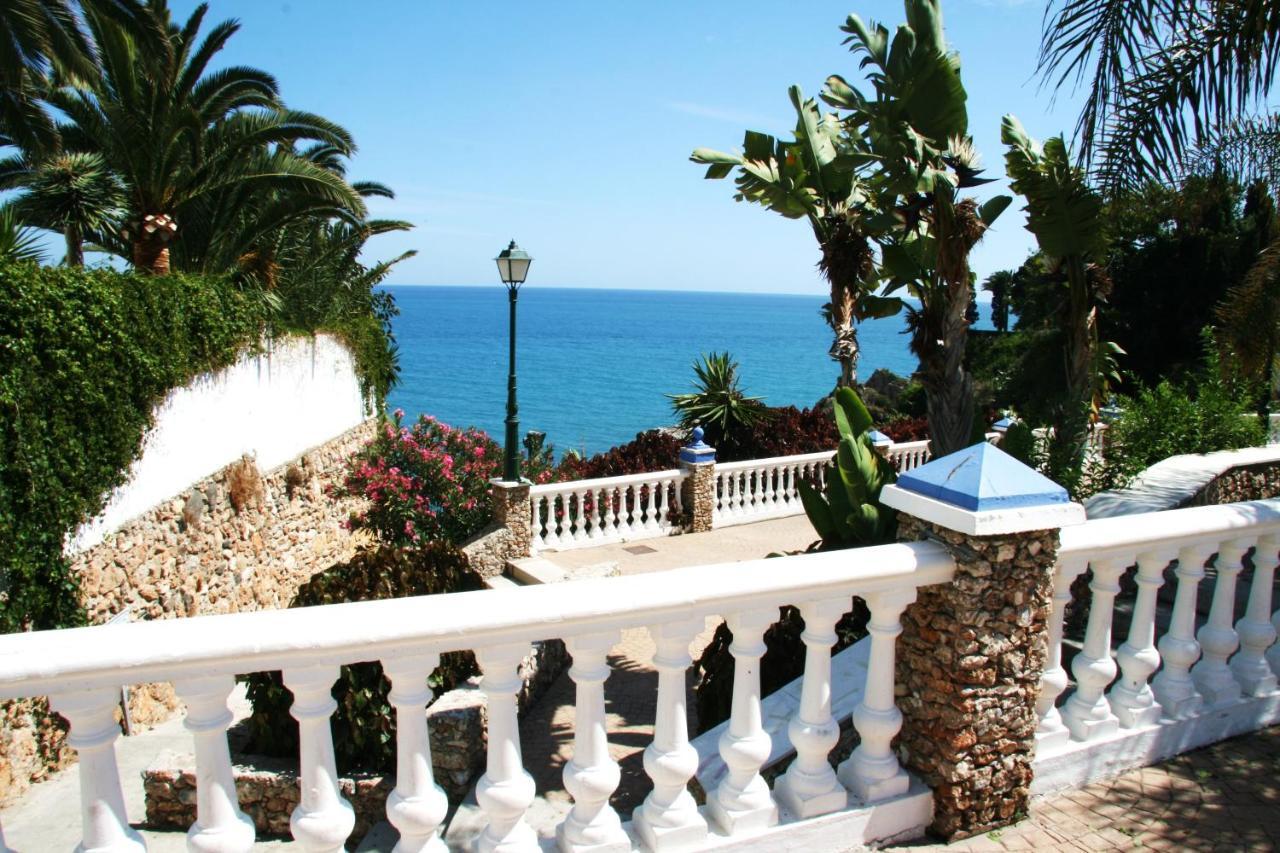 Verdemar Apartment With Sea View And Garden Nerja Esterno foto